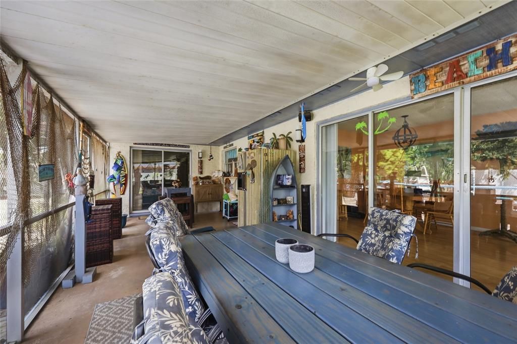 En Venta: $499,900 (4 camas, 2 baños, 1910 Pies cuadrados)