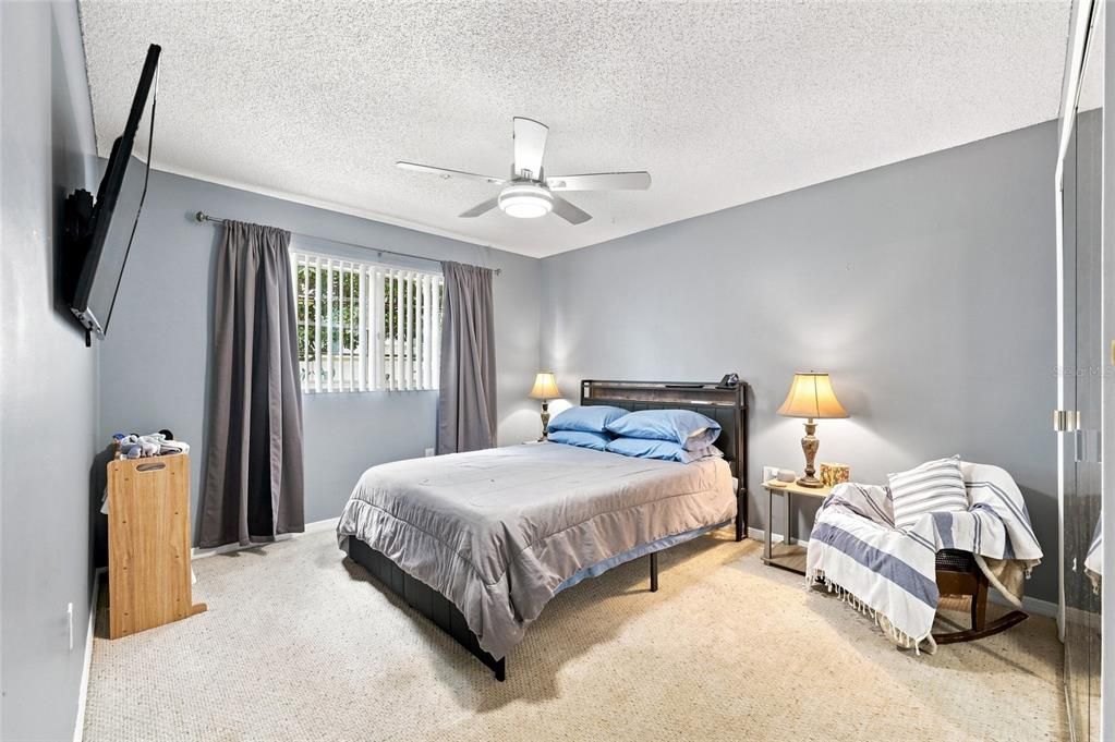 En Venta: $499,900 (4 camas, 2 baños, 1910 Pies cuadrados)