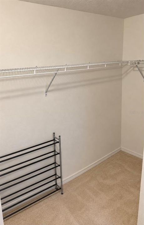 For Sale: $325,000 (3 beds, 2 baths, 2010 Square Feet)