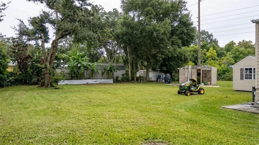 For Sale: $200,000 (2 beds, 2 baths, 840 Square Feet)