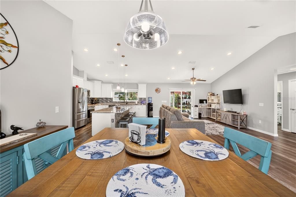 En Venta: $330,000 (3 camas, 2 baños, 1776 Pies cuadrados)