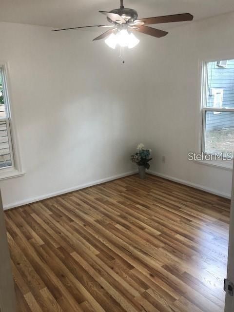 В аренду: $2,500 (2 спален, 1 ванн, 942 Квадратных фут)