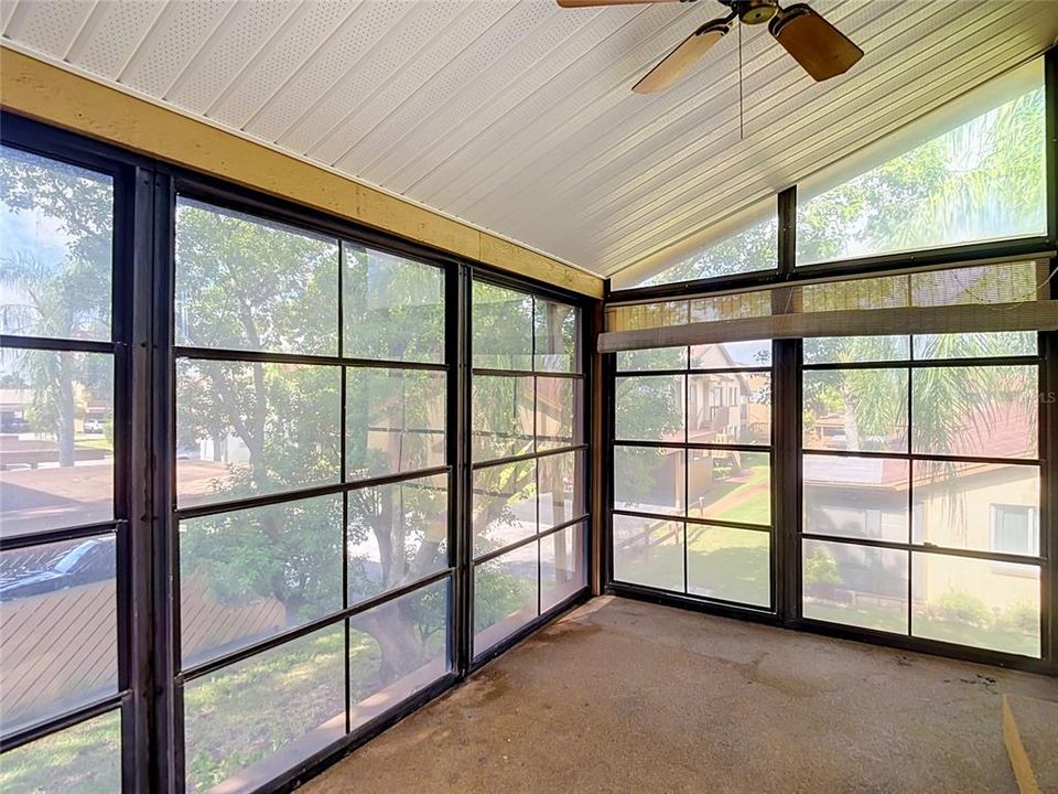 For Sale: $115,000 (2 beds, 2 baths, 1144 Square Feet)