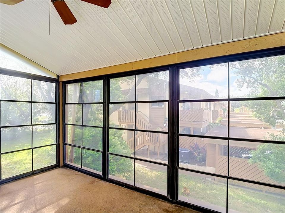 For Sale: $115,000 (2 beds, 2 baths, 1144 Square Feet)