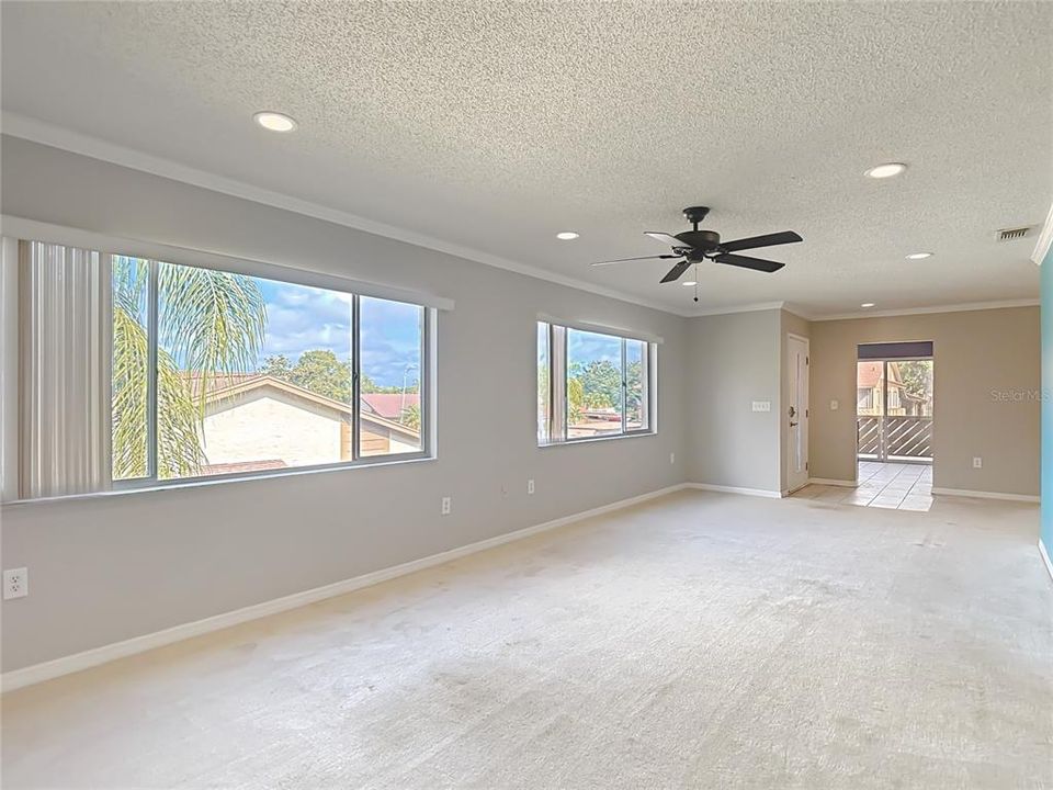 For Sale: $115,000 (2 beds, 2 baths, 1144 Square Feet)