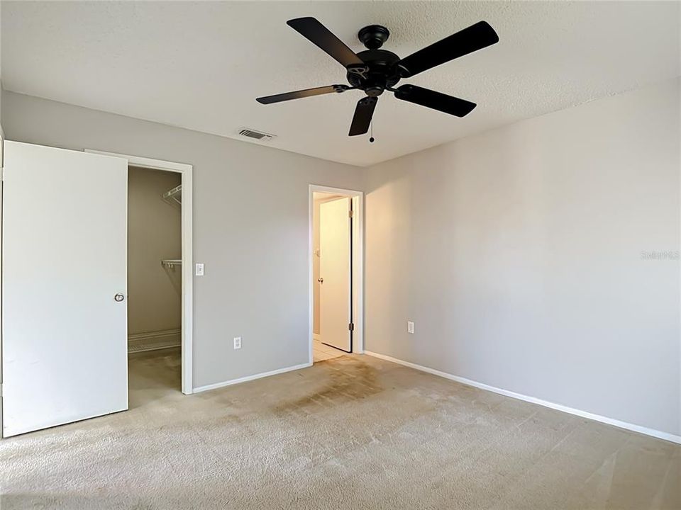 For Sale: $115,000 (2 beds, 2 baths, 1144 Square Feet)