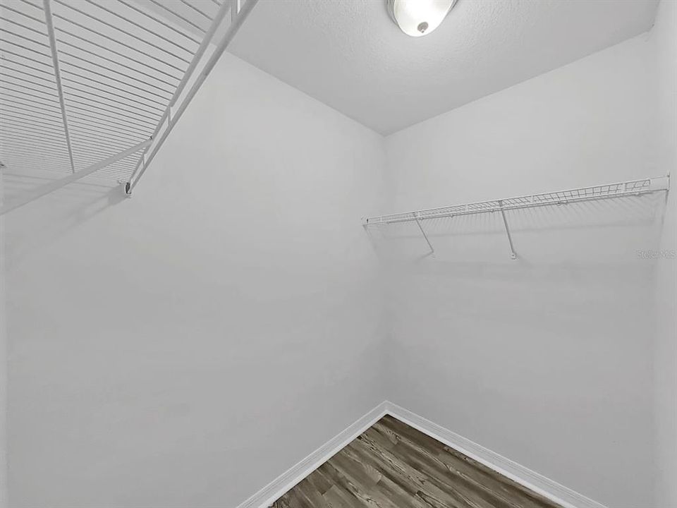 For Sale: $275,000 (3 beds, 2 baths, 1344 Square Feet)