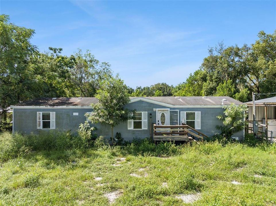 For Sale: $195,000 (3 beds, 3 baths, 1440 Square Feet)