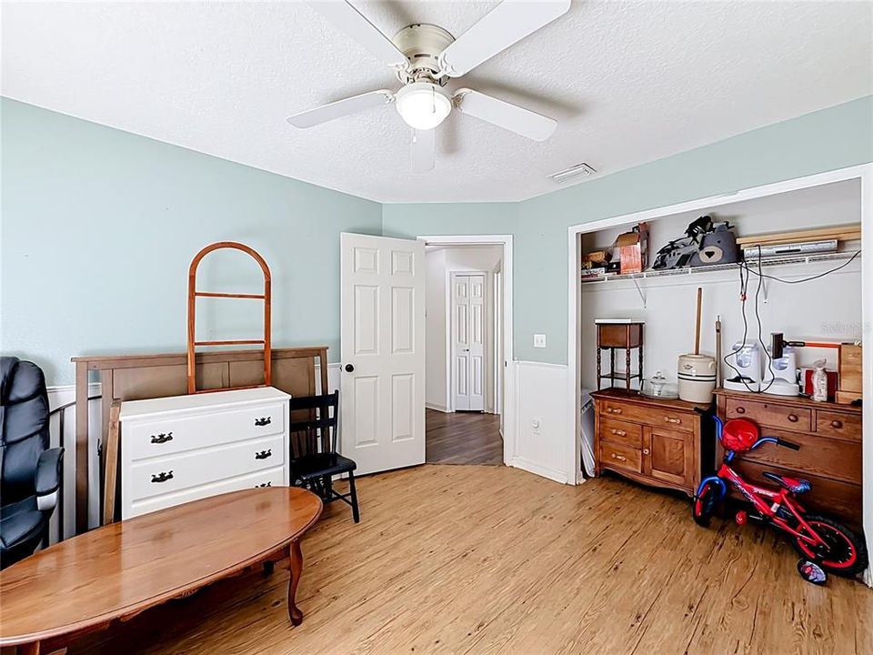 For Sale: $389,000 (3 beds, 2 baths, 2025 Square Feet)