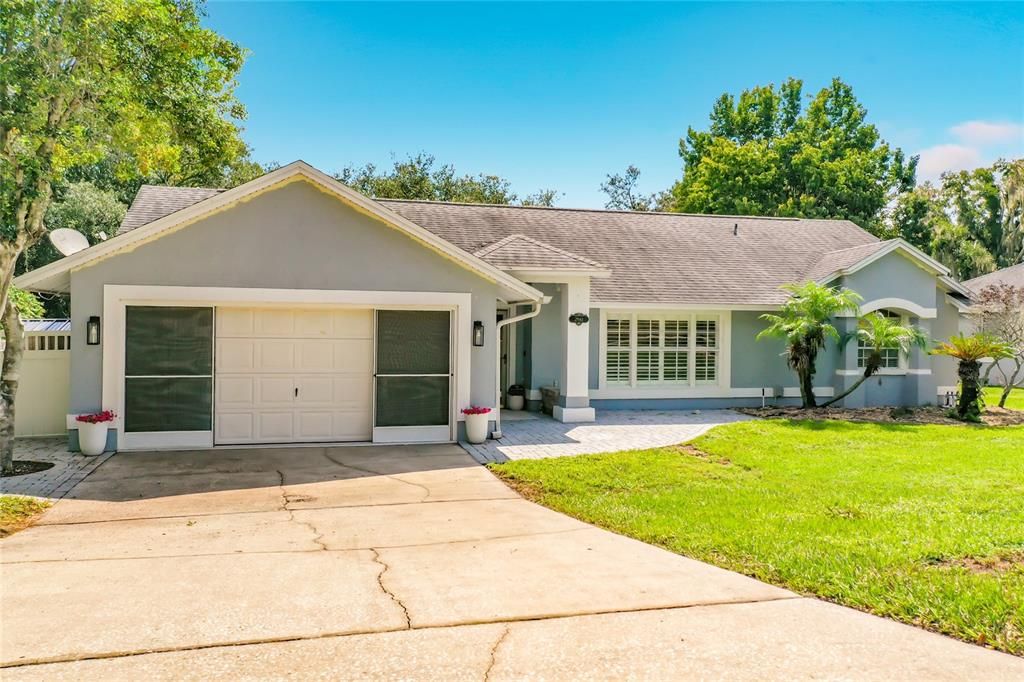 For Sale: $389,000 (3 beds, 2 baths, 2025 Square Feet)