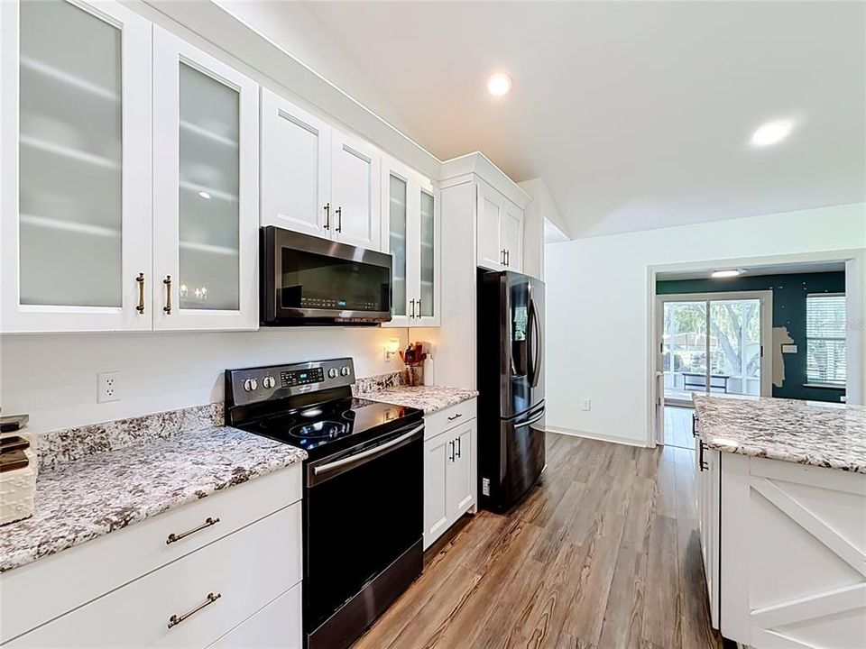 For Sale: $389,000 (3 beds, 2 baths, 2025 Square Feet)