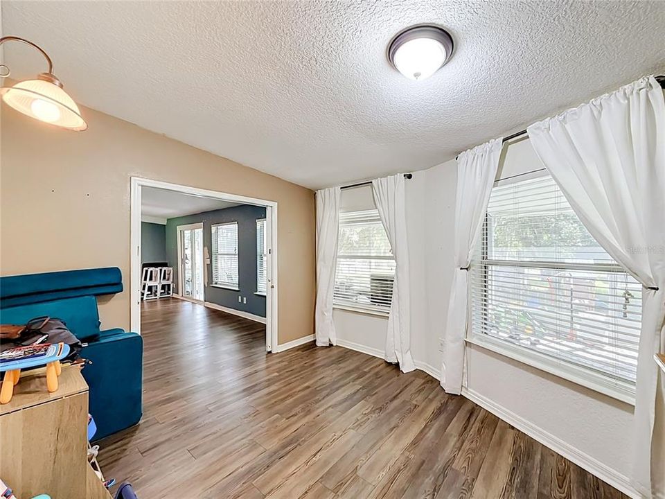 For Sale: $389,000 (3 beds, 2 baths, 2025 Square Feet)