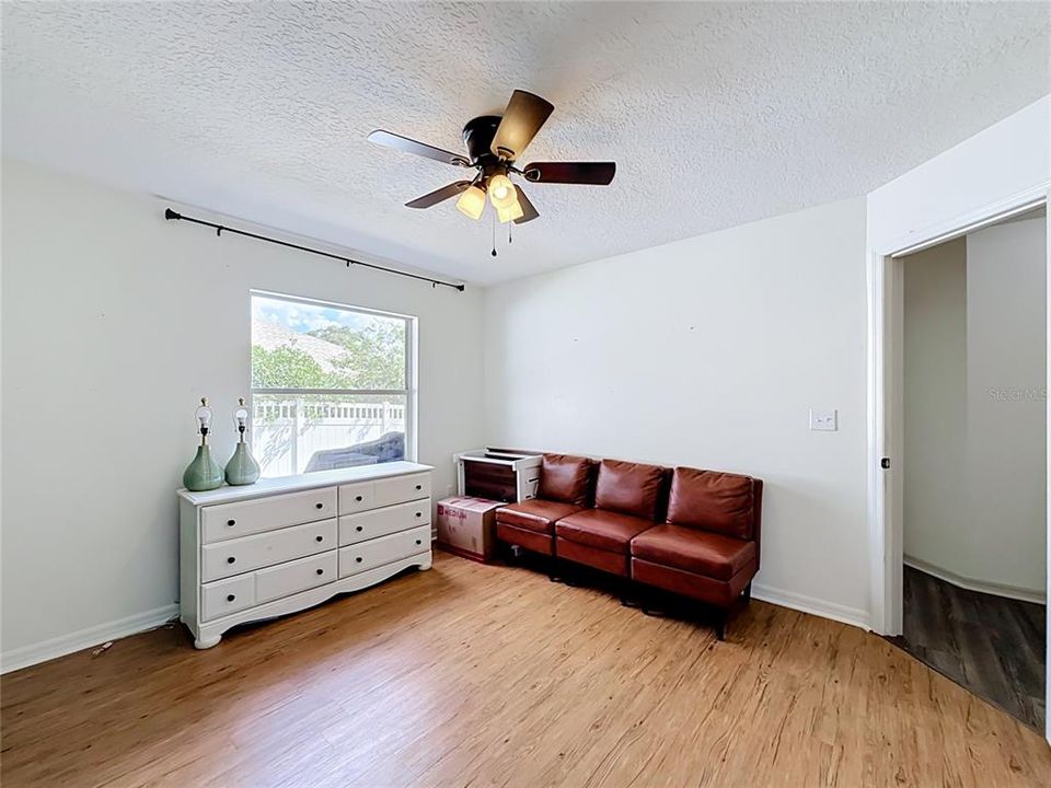 For Sale: $389,000 (3 beds, 2 baths, 2025 Square Feet)