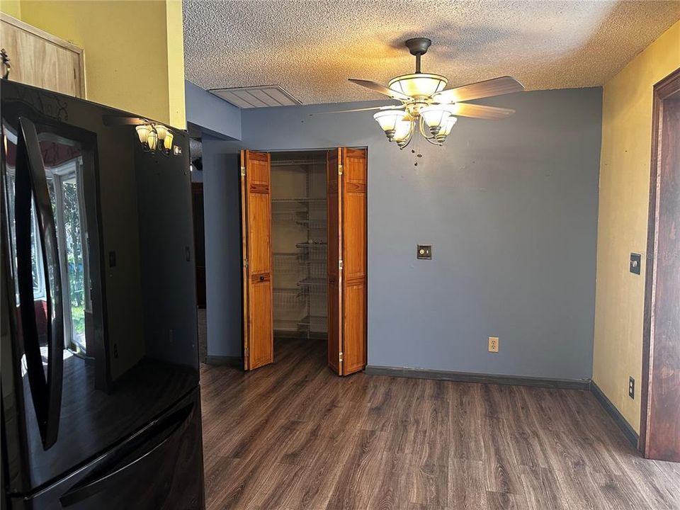 En Venta: $175,000 (2 camas, 2 baños, 1411 Pies cuadrados)