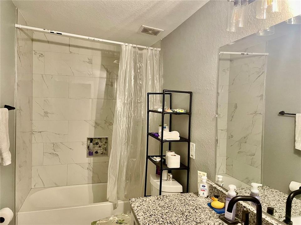 В аренду: $800 (1 спален, 1 ванн, 186 Квадратных фут)