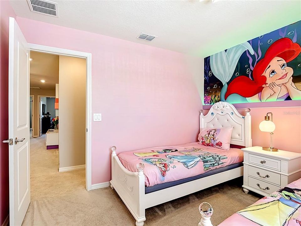 En Venta: $459,000 (5 camas, 4 baños, 2283 Pies cuadrados)