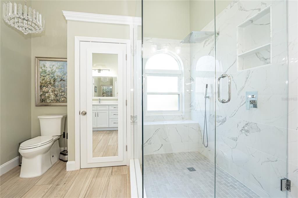 For Sale: $525,000 (4 beds, 3 baths, 2361 Square Feet)
