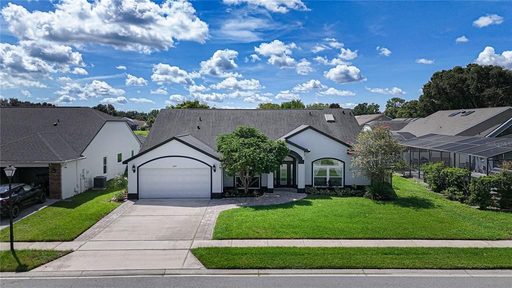 For Sale: $525,000 (4 beds, 3 baths, 2361 Square Feet)