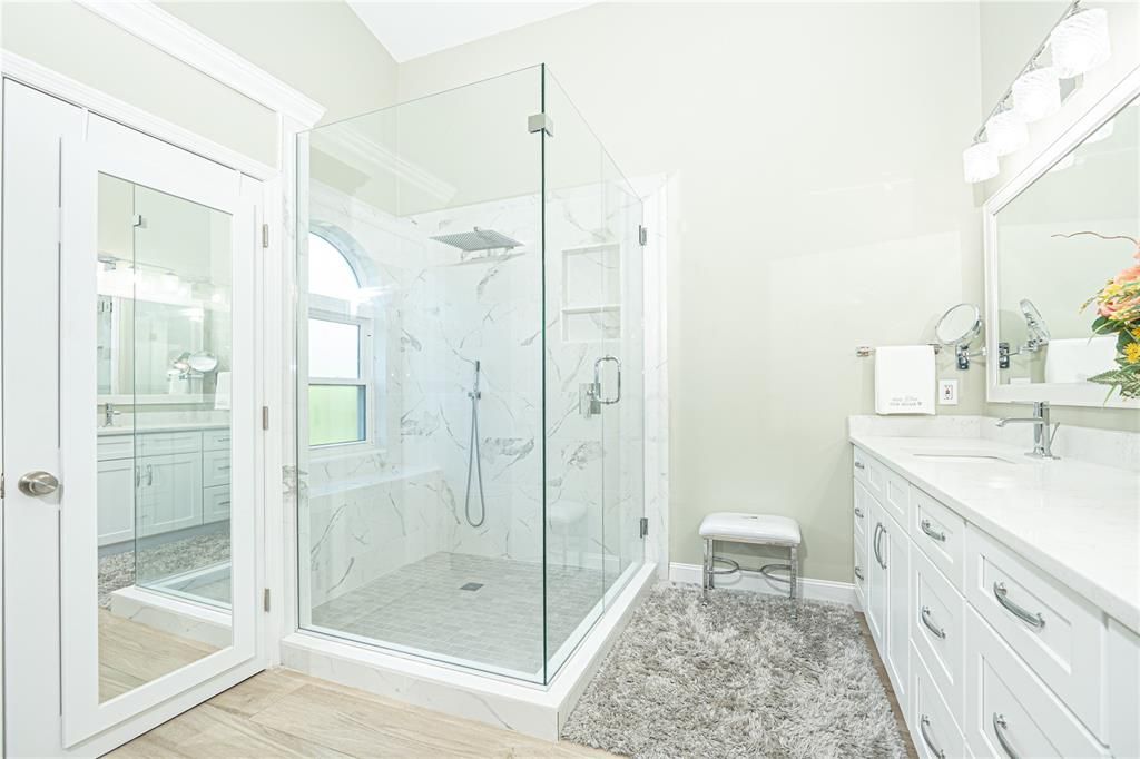 For Sale: $525,000 (4 beds, 3 baths, 2361 Square Feet)