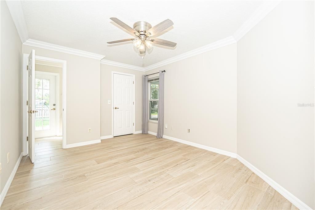 For Sale: $525,000 (4 beds, 3 baths, 2361 Square Feet)