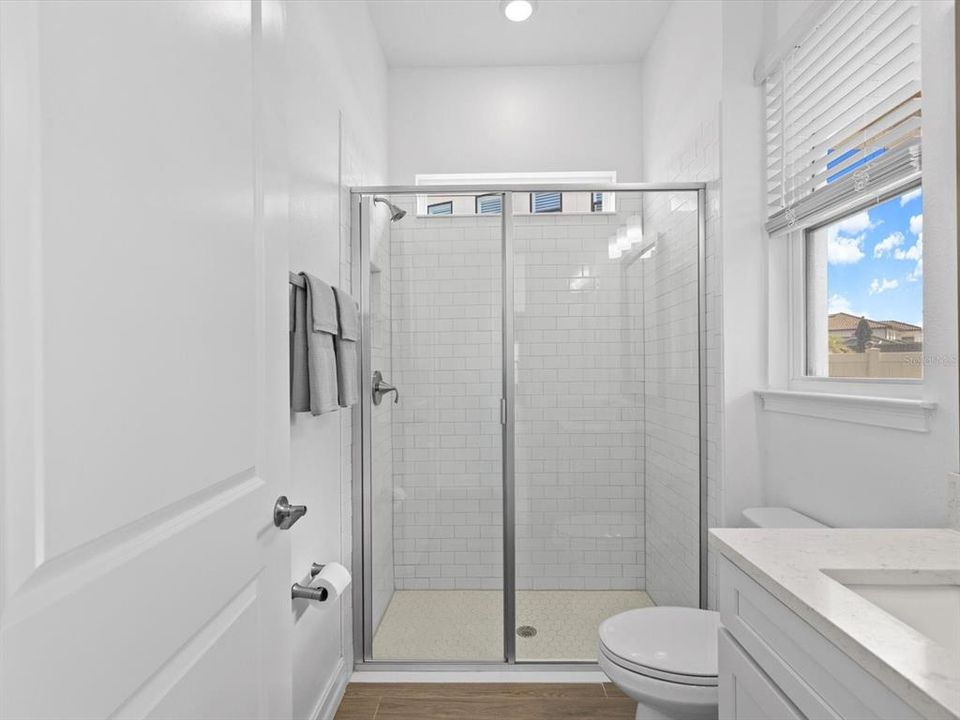 Active With Contract: $1,280,000 (5 beds, 5 baths, 4643 Square Feet)