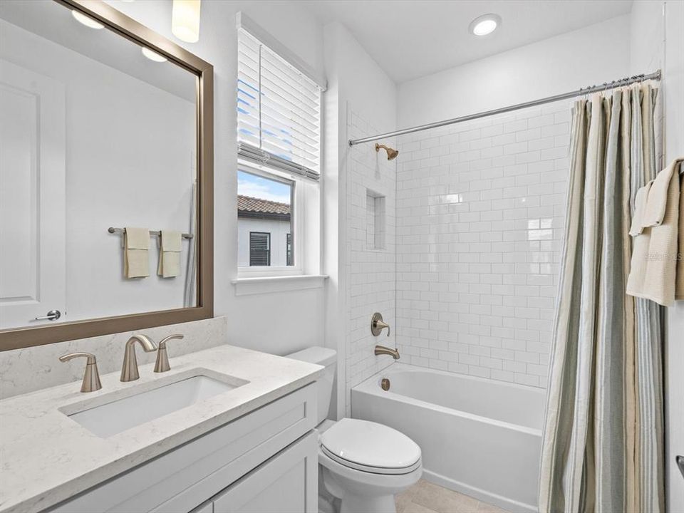 Active With Contract: $1,280,000 (5 beds, 5 baths, 4643 Square Feet)