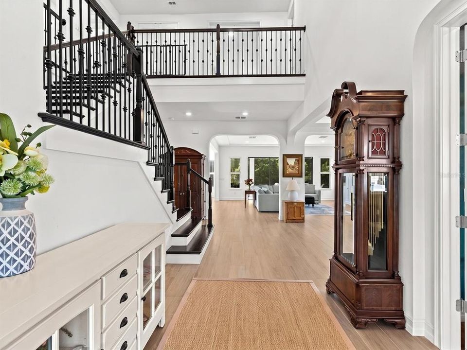 Active With Contract: $1,280,000 (5 beds, 5 baths, 4643 Square Feet)