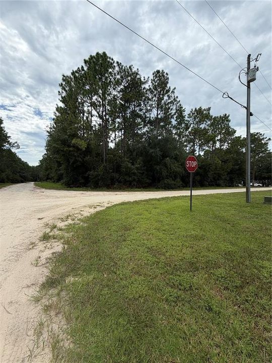 En Venta: $70,000 (1.07 acres)