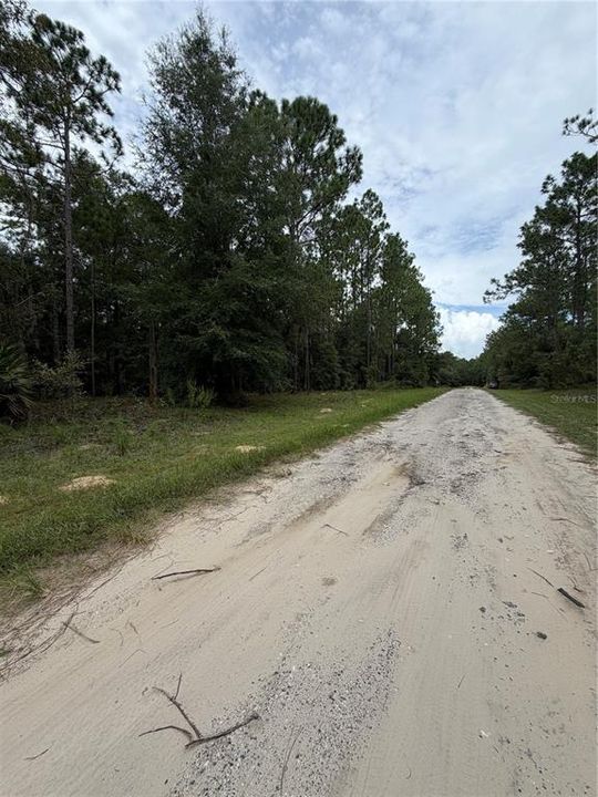 En Venta: $70,000 (1.07 acres)