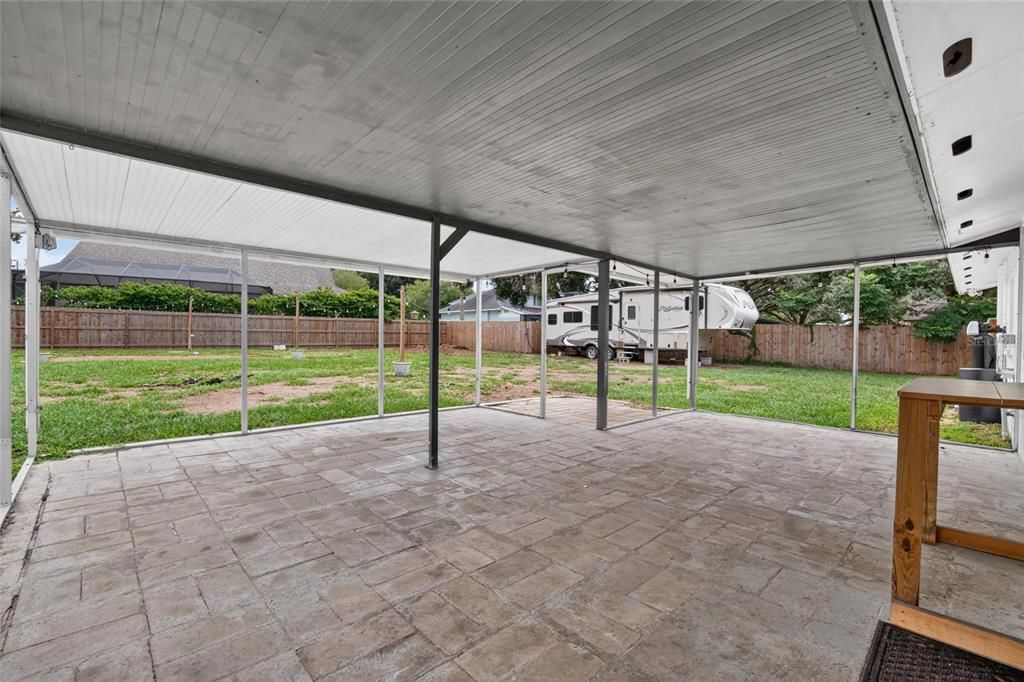 For Sale: $385,000 (3 beds, 2 baths, 1294 Square Feet)