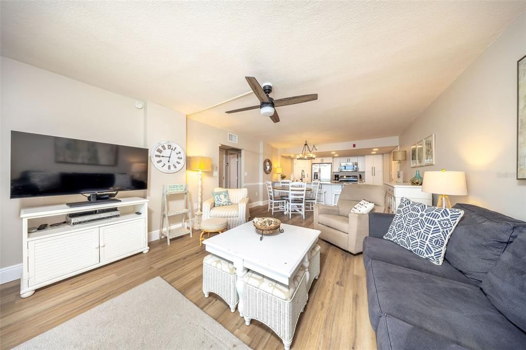 En Venta: $495,000 (2 camas, 2 baños, 1200 Pies cuadrados)