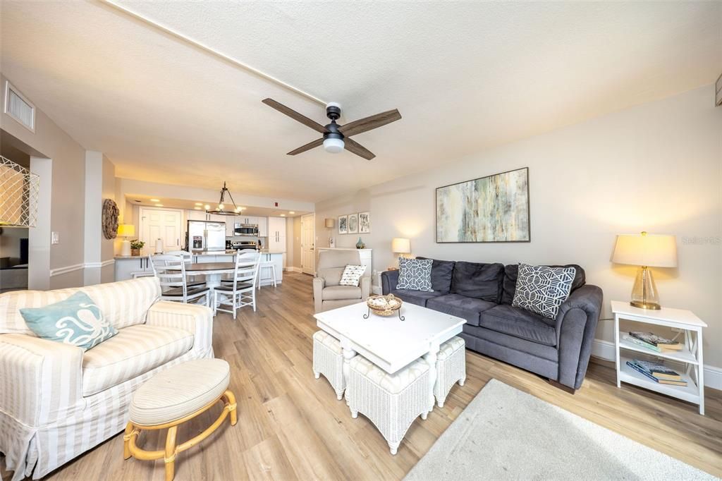 En Venta: $495,000 (2 camas, 2 baños, 1200 Pies cuadrados)