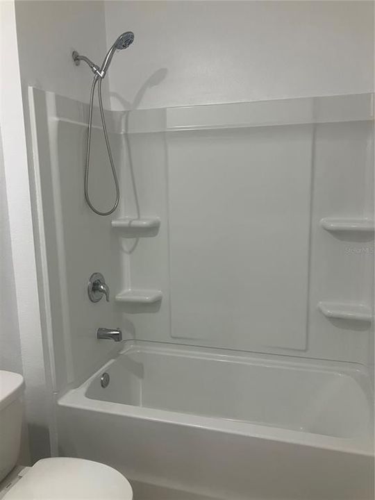 For Rent: $2,650 (3 beds, 2 baths, 1682 Square Feet)