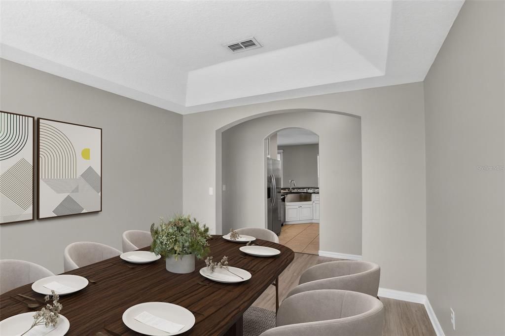 En Venta: $549,900 (4 camas, 3 baños, 3004 Pies cuadrados)