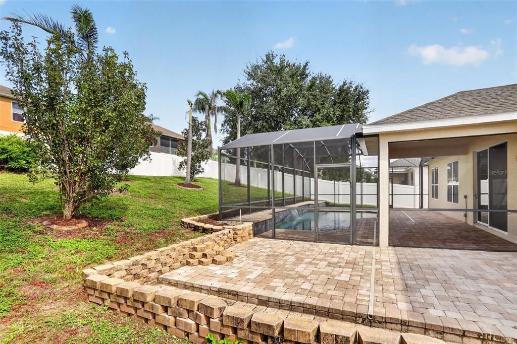 En Venta: $549,900 (4 camas, 3 baños, 3004 Pies cuadrados)