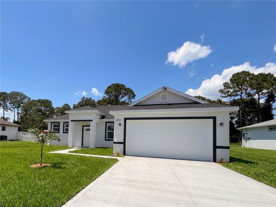 En Renta: $2,499 (3 camas, 2 baños, 1845 Pies cuadrados)