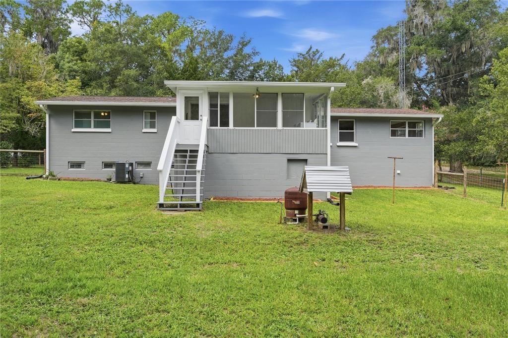 En Venta: $264,900 (3 camas, 2 baños, 1556 Pies cuadrados)