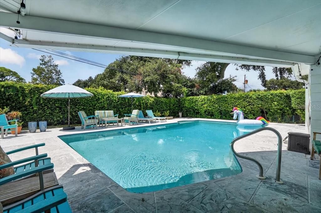 Active With Contract: $545,000 (3 beds, 2 baths, 1592 Square Feet)