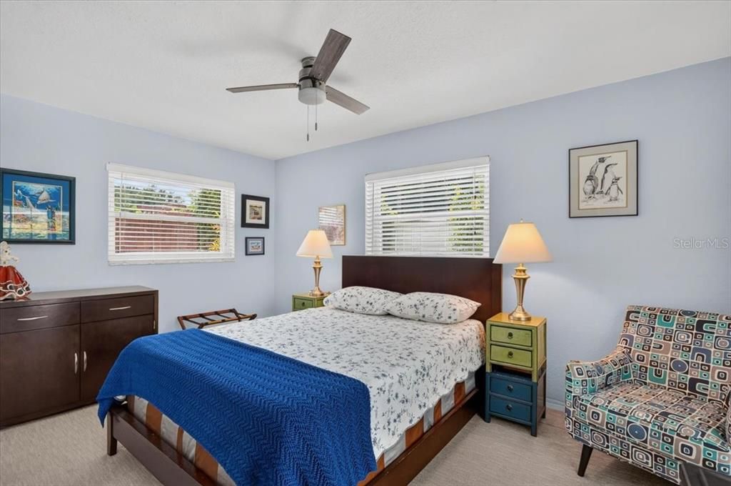 Active With Contract: $545,000 (3 beds, 2 baths, 1592 Square Feet)