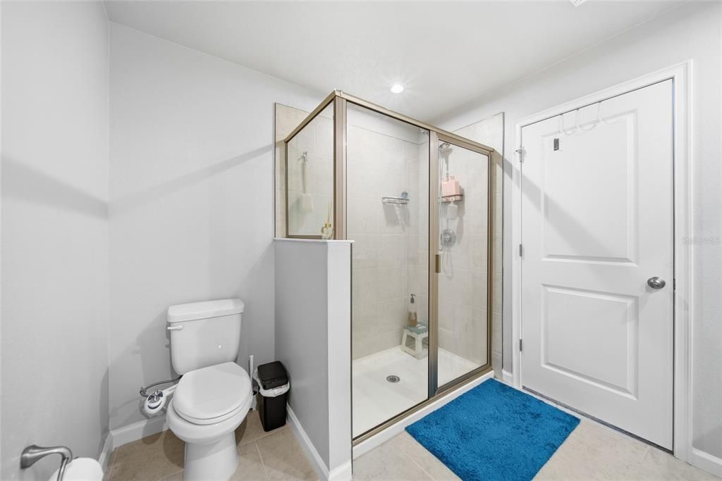 En Venta: $360,000 (3 camas, 2 baños, 1667 Pies cuadrados)