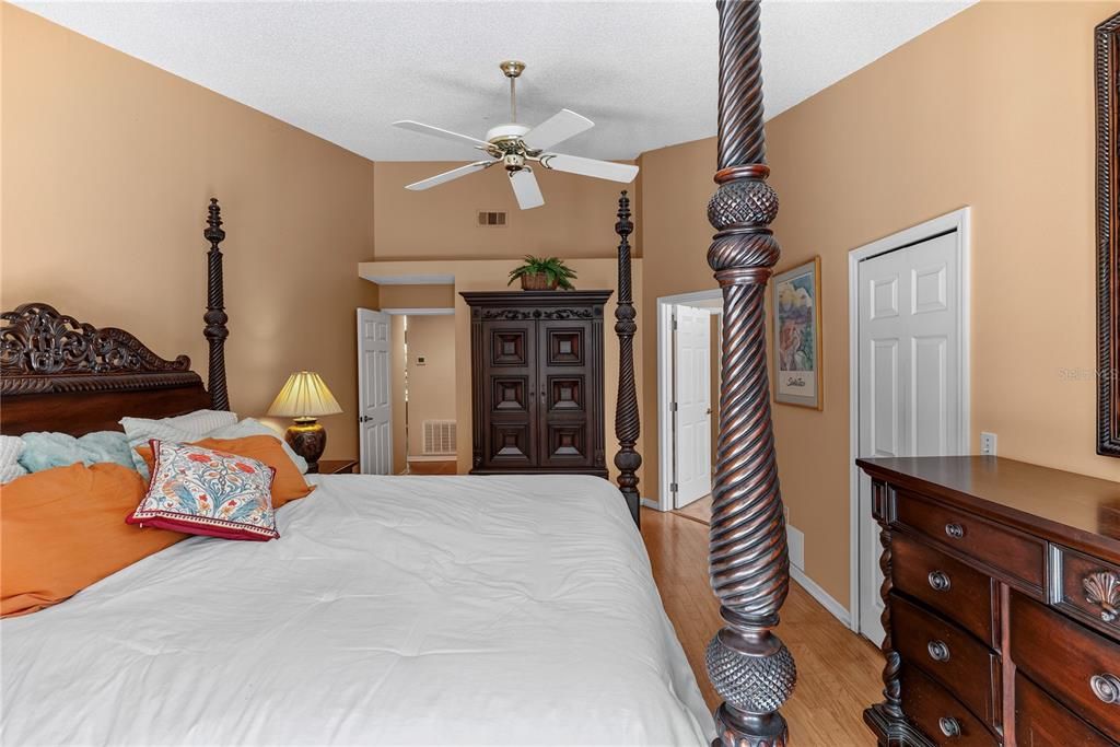 For Sale: $535,000 (4 beds, 3 baths, 2272 Square Feet)