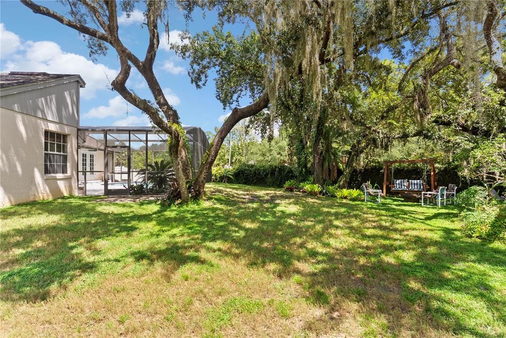 For Sale: $535,000 (4 beds, 3 baths, 2272 Square Feet)