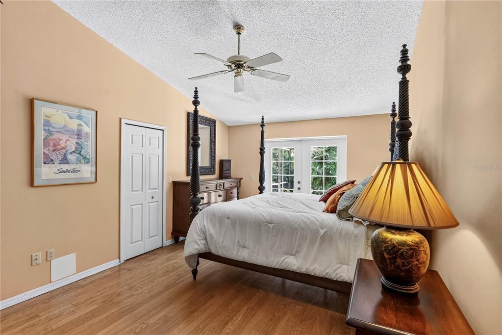 For Sale: $535,000 (4 beds, 3 baths, 2272 Square Feet)