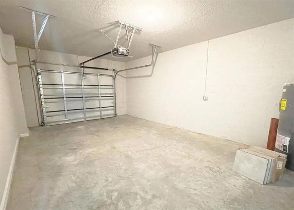 На продажу: $369,900 (3 спален, 2 ванн, 1454 Квадратных фут)