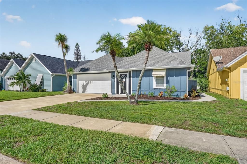 For Sale: $399,000 (3 beds, 2 baths, 1456 Square Feet)