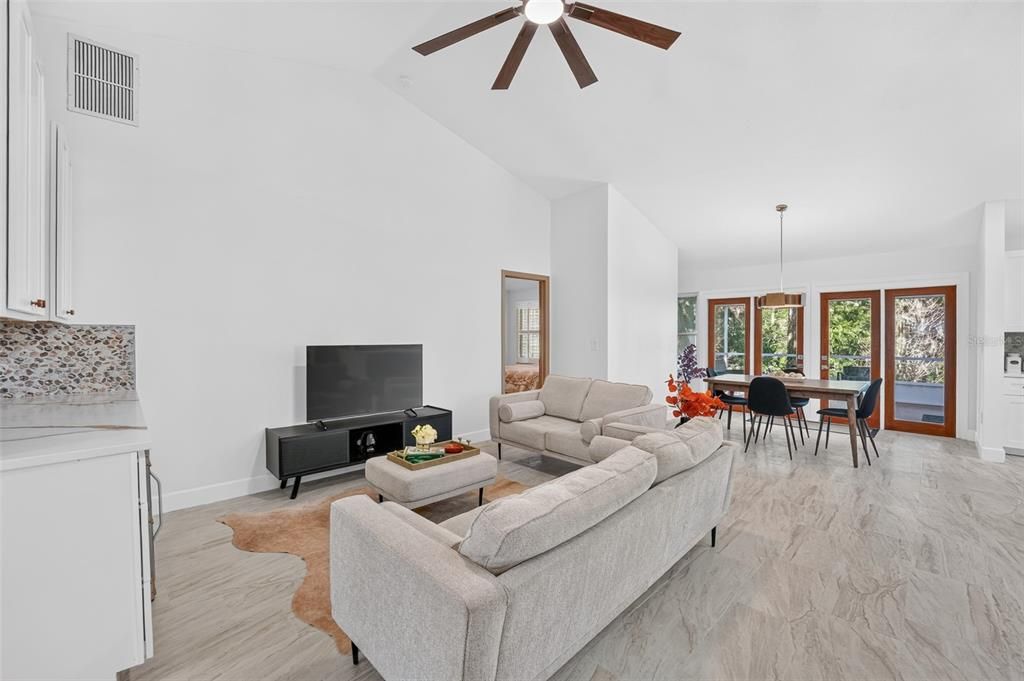 For Sale: $399,000 (3 beds, 2 baths, 1456 Square Feet)
