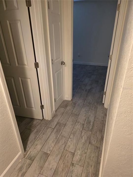 For Sale: $130,000 (2 beds, 2 baths, 1139 Square Feet)