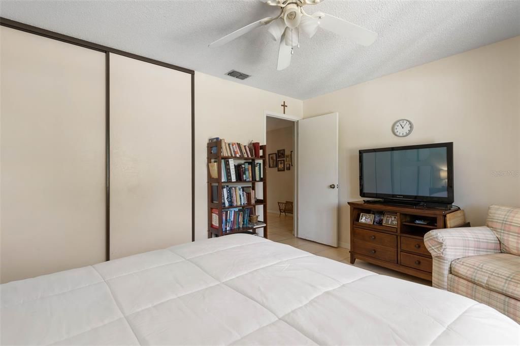 En Venta: $199,000 (2 camas, 2 baños, 1184 Pies cuadrados)