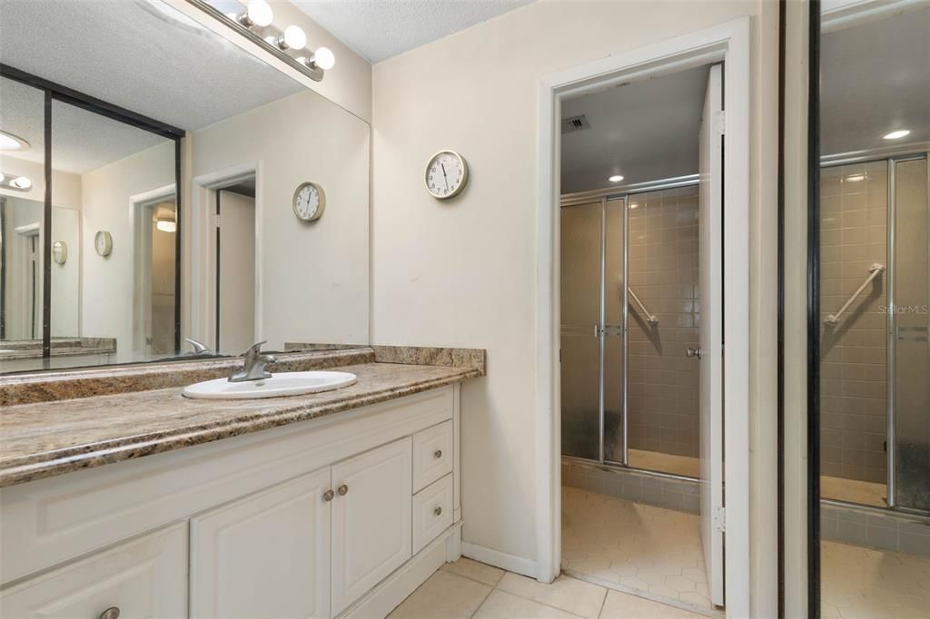 En Venta: $199,000 (2 camas, 2 baños, 1184 Pies cuadrados)