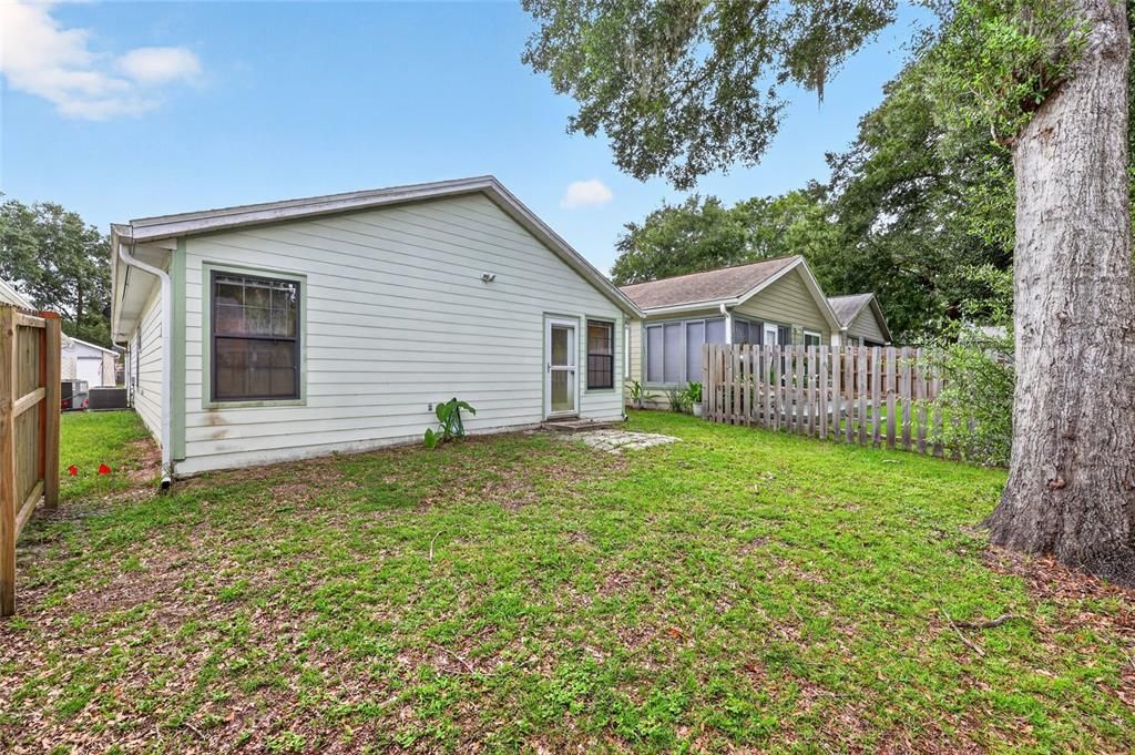 En Venta: $187,900 (2 camas, 2 baños, 1204 Pies cuadrados)